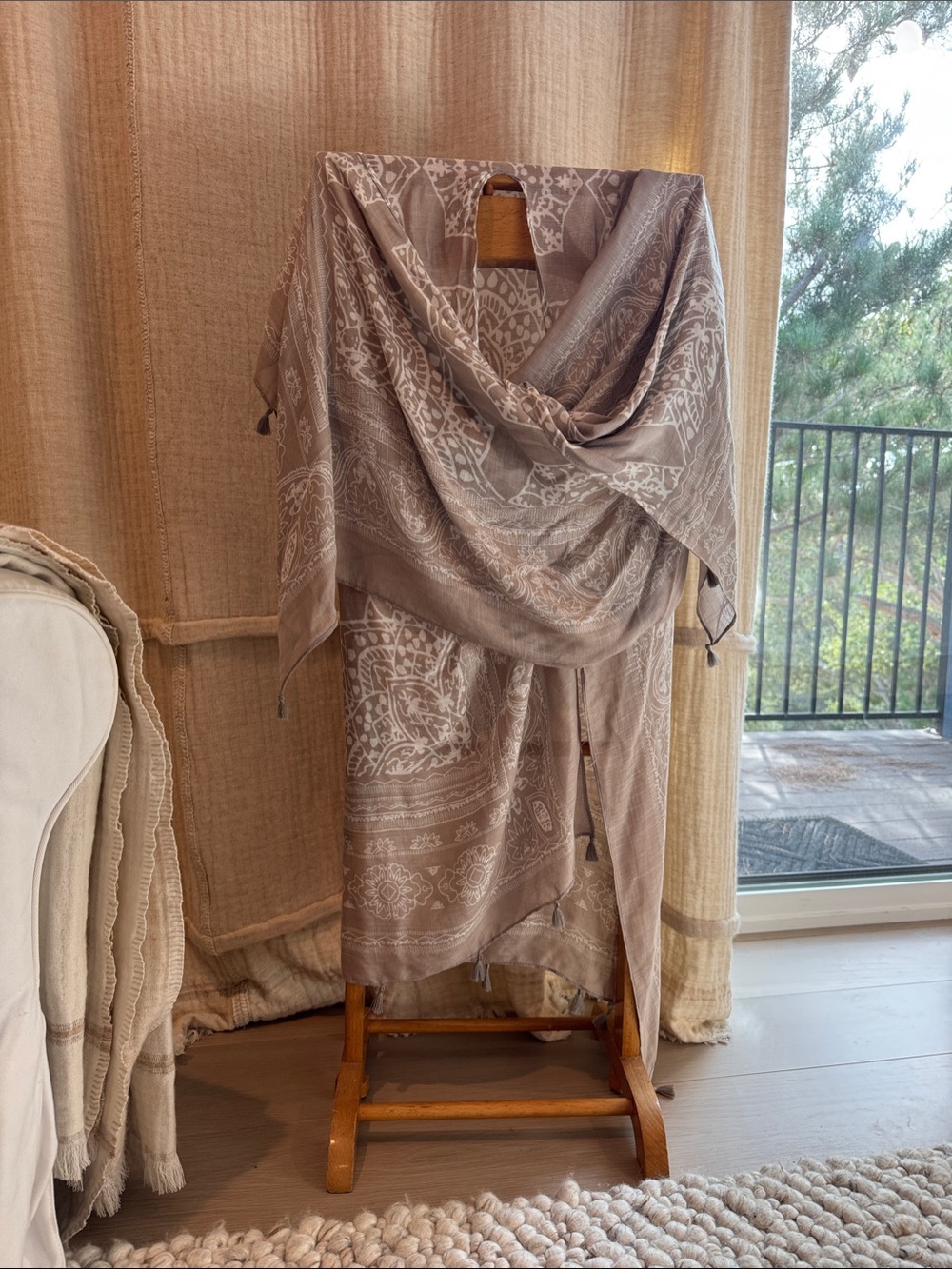 Neutral Taupe Mandala Throw with Intricate White Pattern